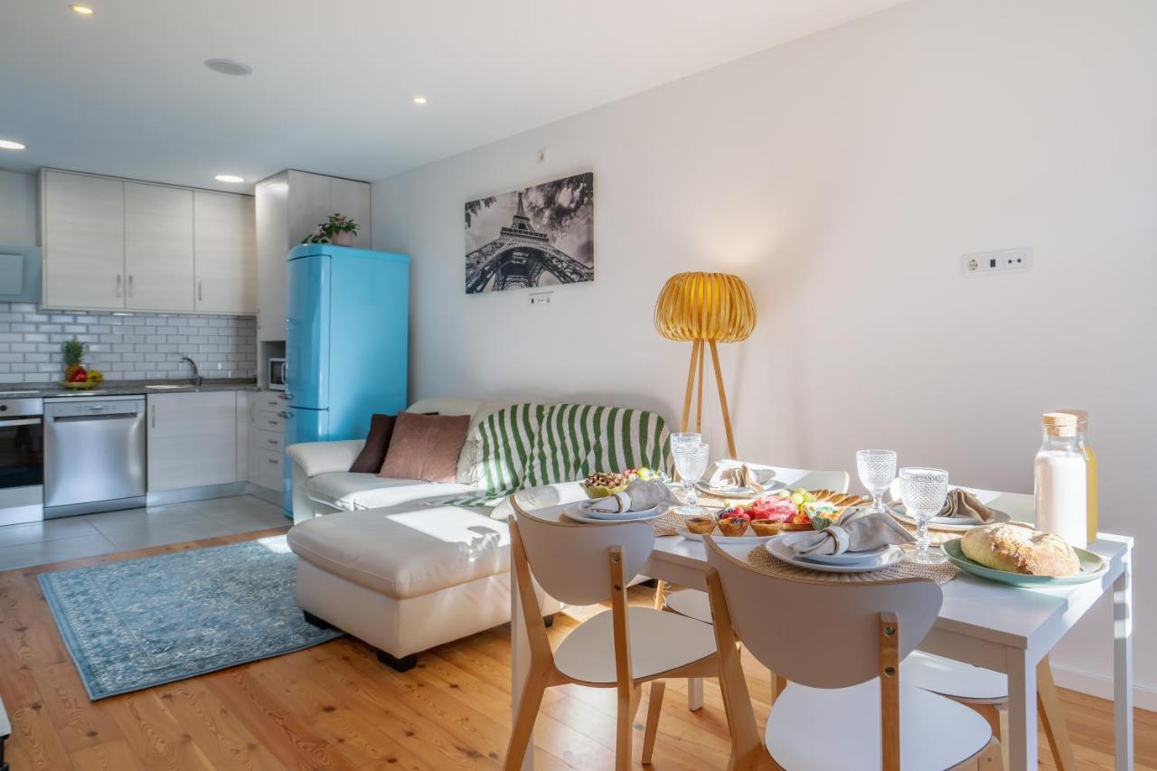Host Wise - Elegant Colorful House W Private Terrace Сasa de vacaciones Oporto