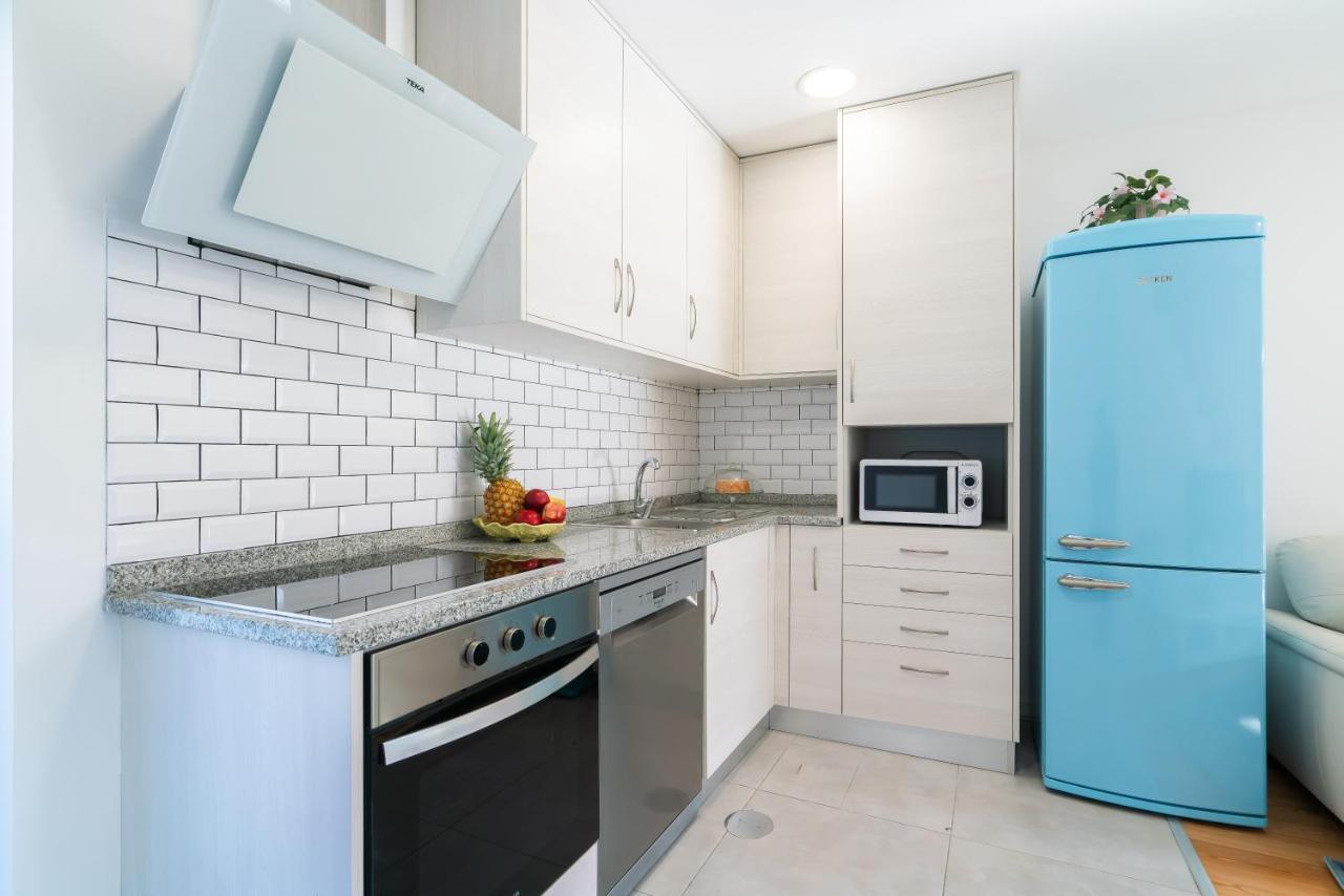 Host Wise - Elegant Colorful House W Private Terrace Сasa de vacaciones Oporto